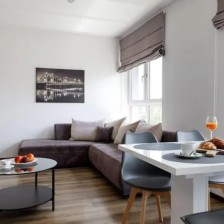 Сlose-Urban Chic - Great Location - 2 Bedrooms& Legnicka Wroclaw Exterior photo