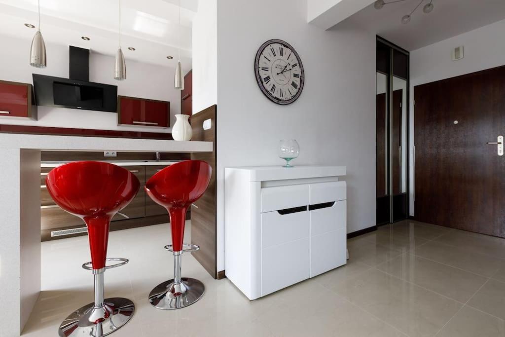 сlose-urban Chic - Great Location - 2 Bedrooms& Legnicka * Wrocław